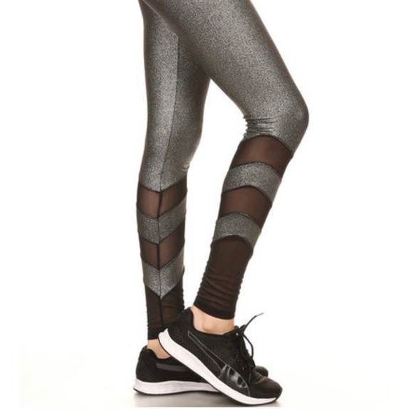 SILVER MESH SPORT LEGGINGS - Picture 2 of 4